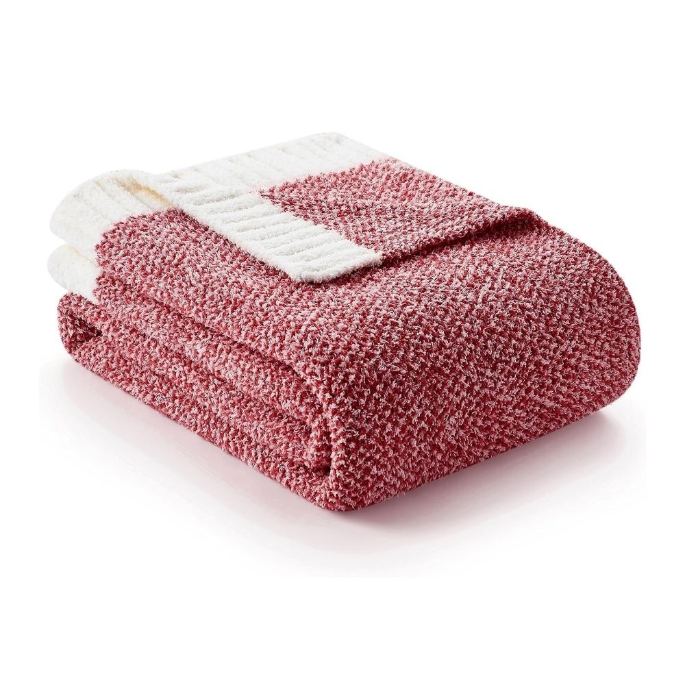 The Snuggle Sac blanket is knitted with luxurious microfiber fabric, super soft, durable and warm, ideal for sofa, couch, bed, car and airplane when snuggling or relaxing